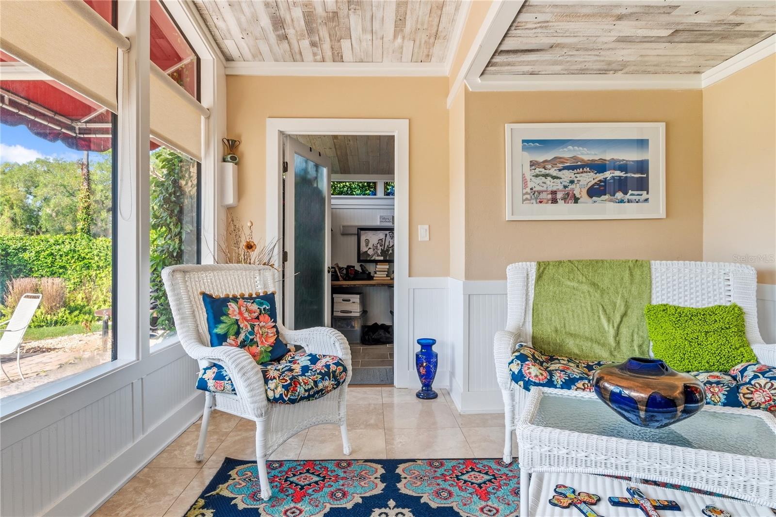 CASARENA ON THE LAKES - Residential