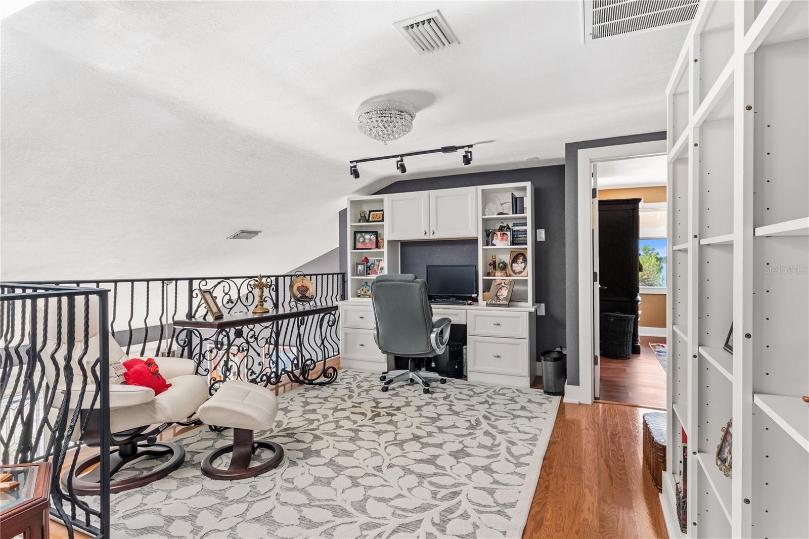 CASARENA ON THE LAKES - Residential