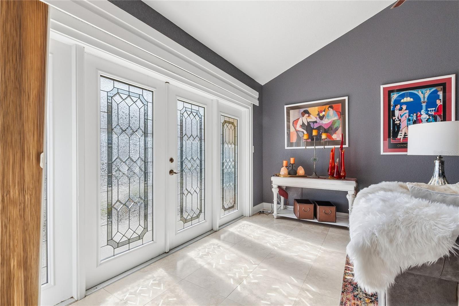 CASARENA ON THE LAKES - Residential