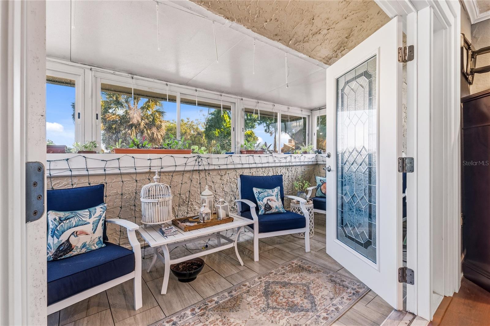 CASARENA ON THE LAKES - Residential