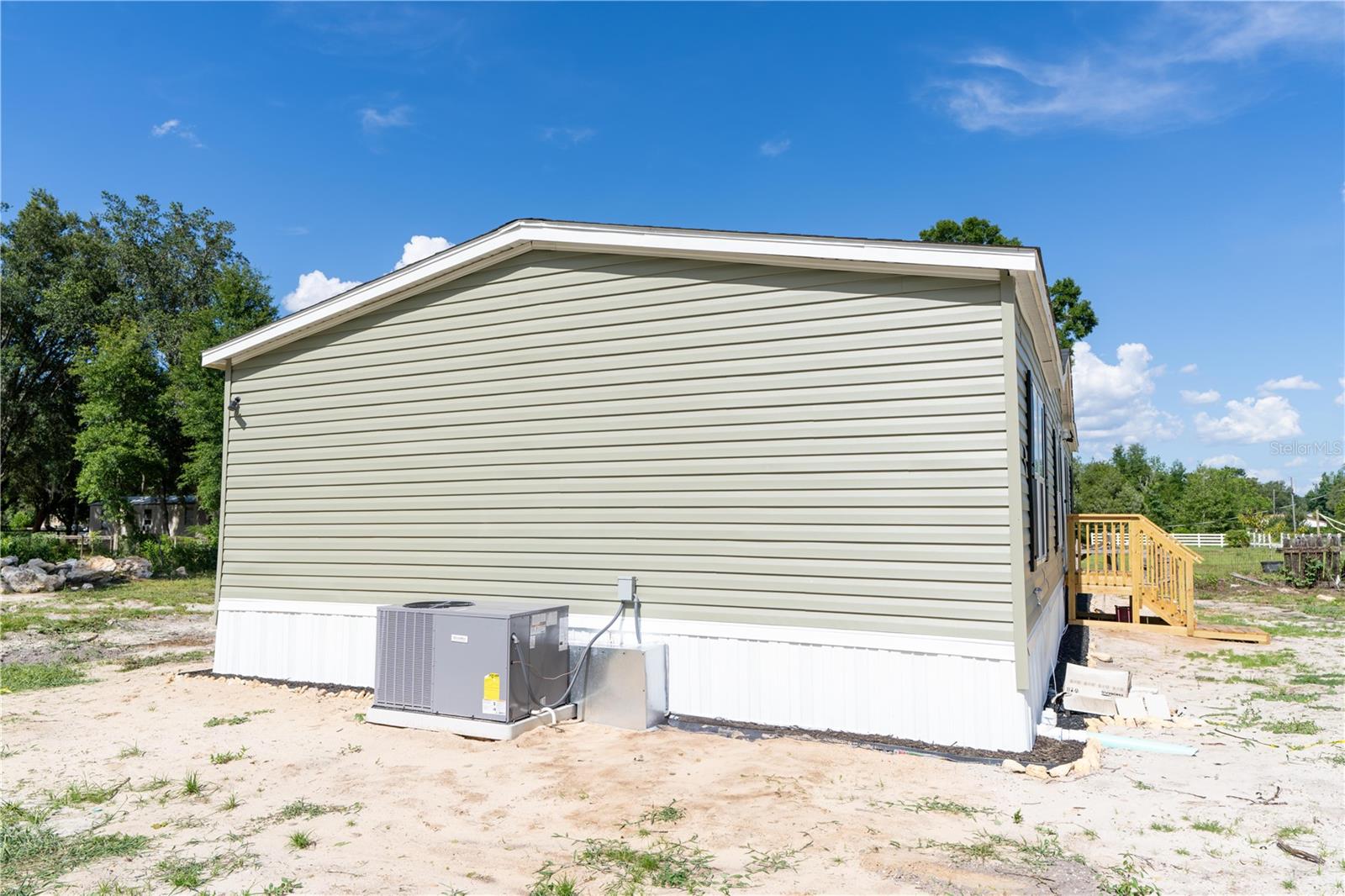 11307 NW 19TH LANE