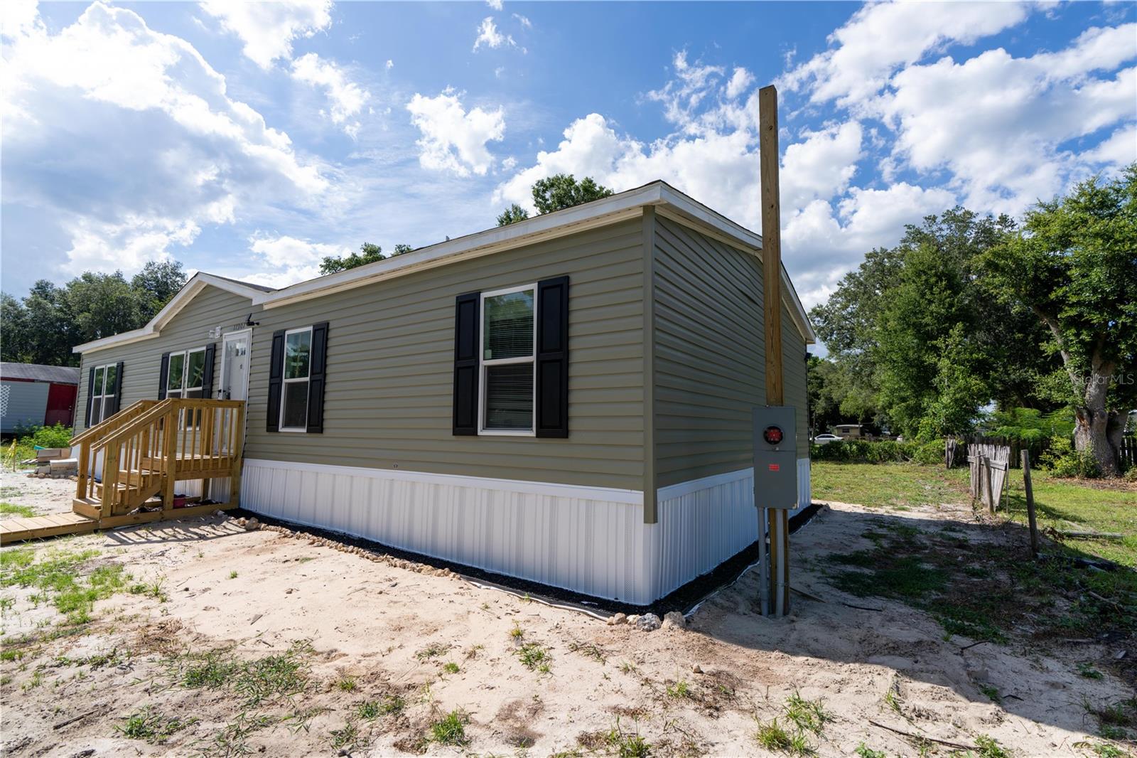 11307 NW 19TH LANE