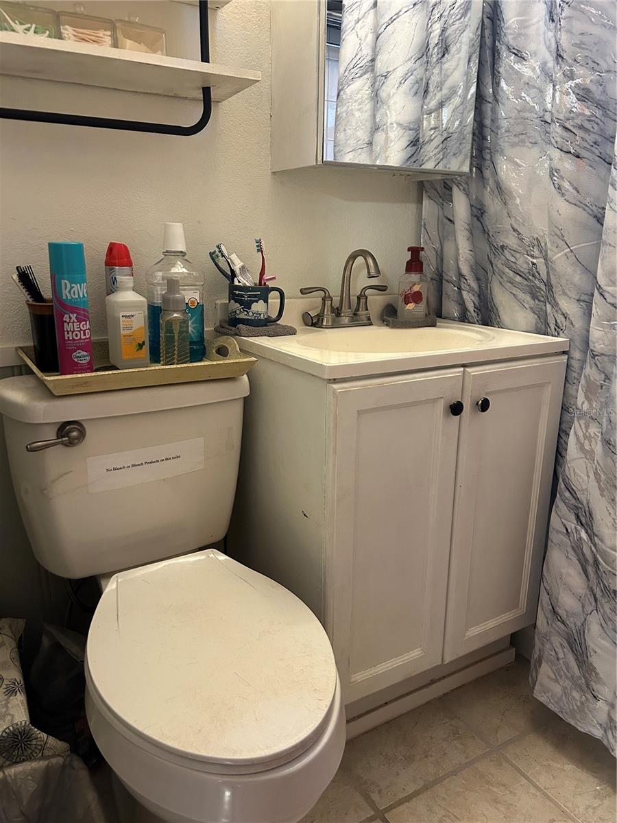 ORANGE LAKE VILLAGE - Residential