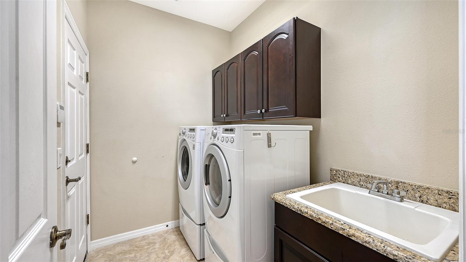 RIVA TRACE - Residential