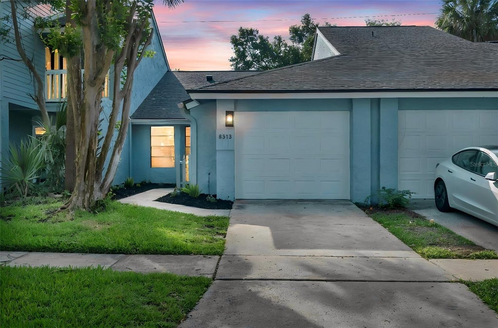 Photo of 8313 Citrus Chase Drive, Orlando, FL 32836 (MLS # O6419568)