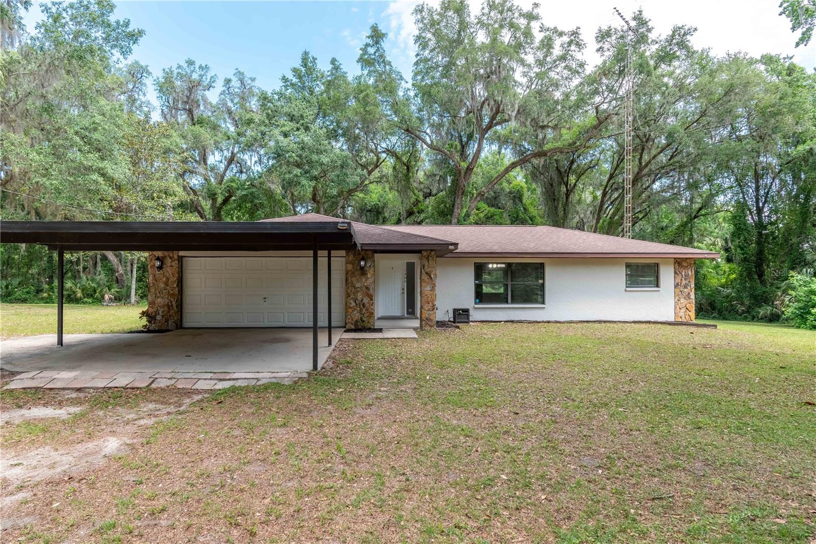 1406 SE WACAHOOTA ROAD