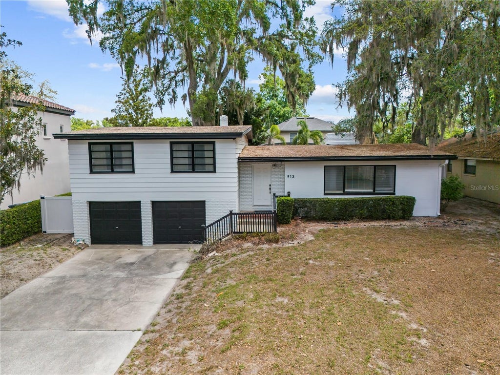 Photo of 913 Moss Lane, Winter Park, FL 32789 (MLS # O6441449)
