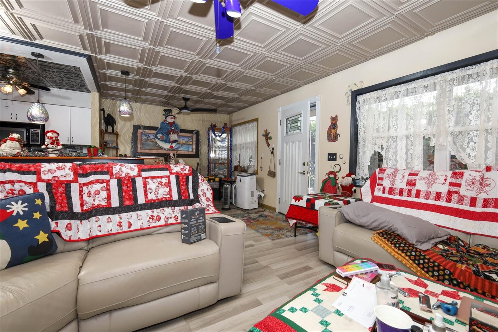 LAKE WAYMAN HEIGHTS - Residential