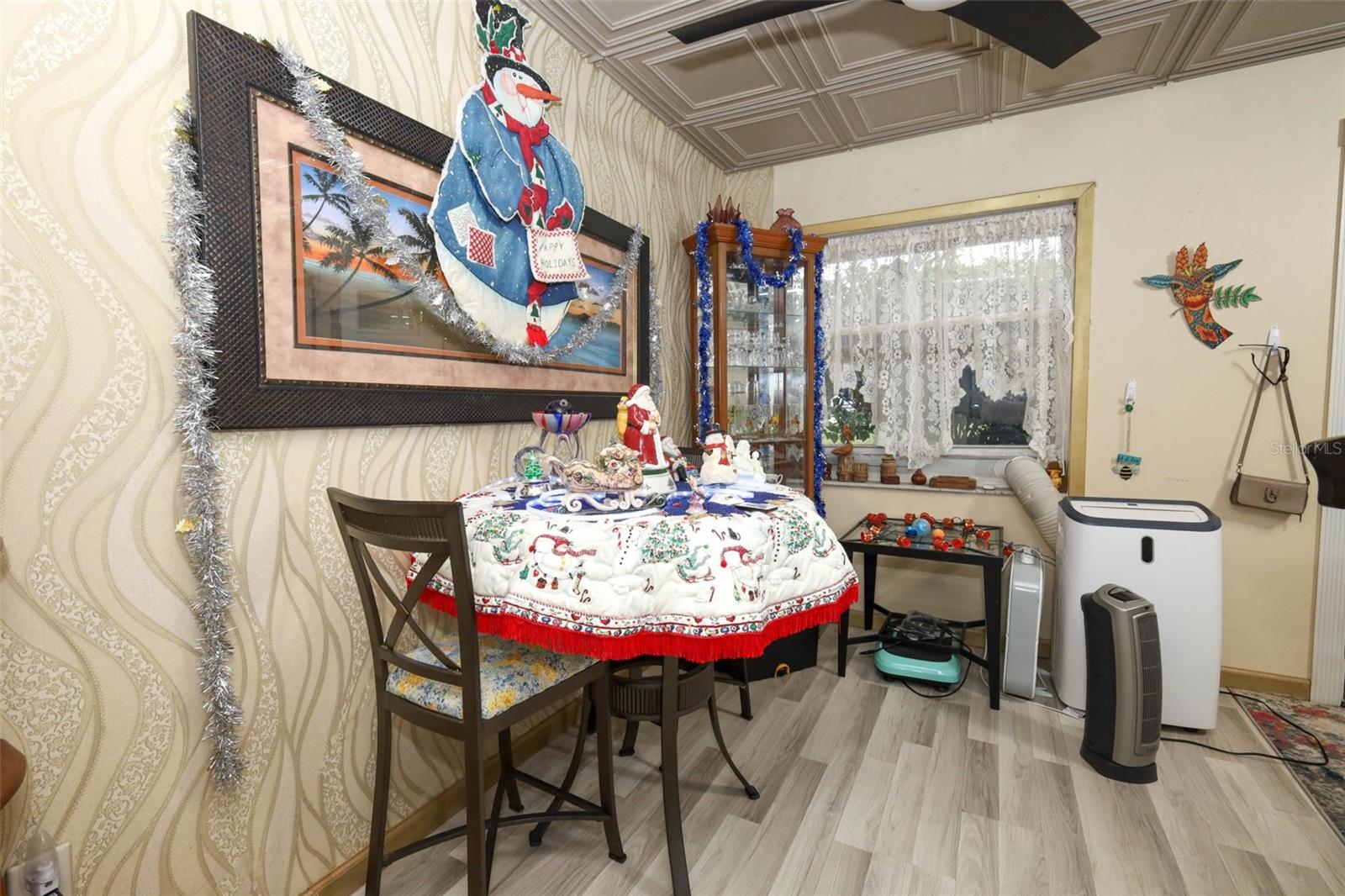 LAKE WAYMAN HEIGHTS - Residential