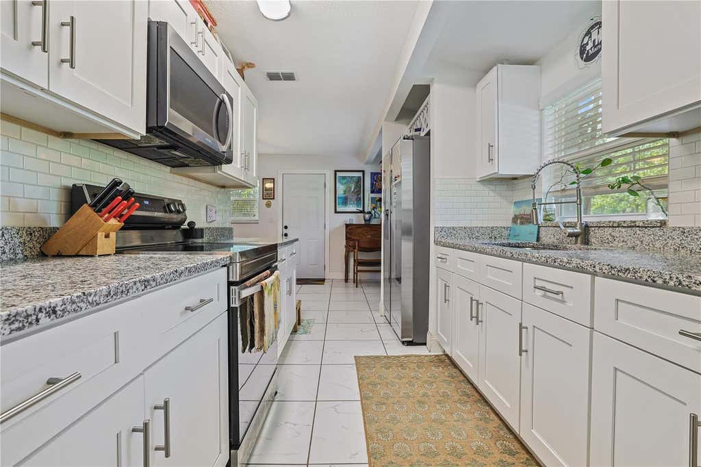 Photo of 1723 W Patterson Street, Tampa, FL 33604 (MLS # TB8538617)