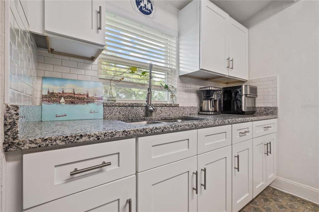 Photo of 1723 W Patterson Street, Tampa, FL 33604 (MLS # TB8538617)