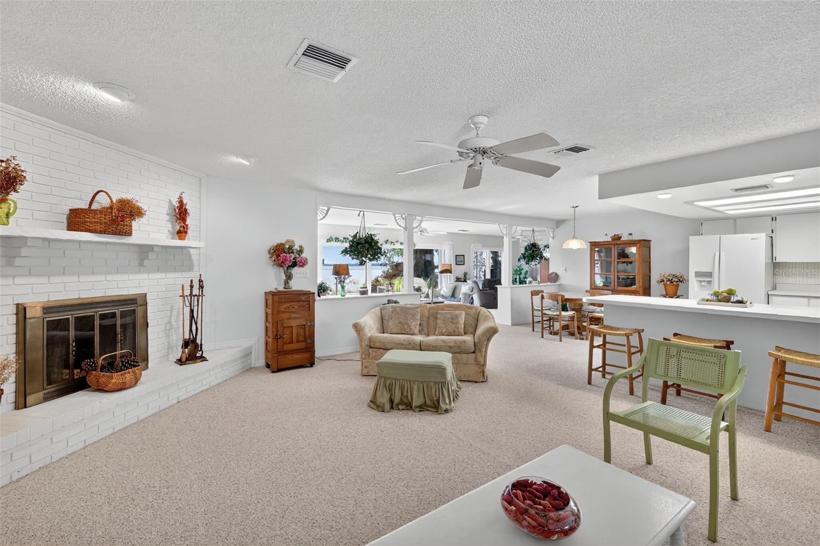 FAIRVIEW REP - Residential