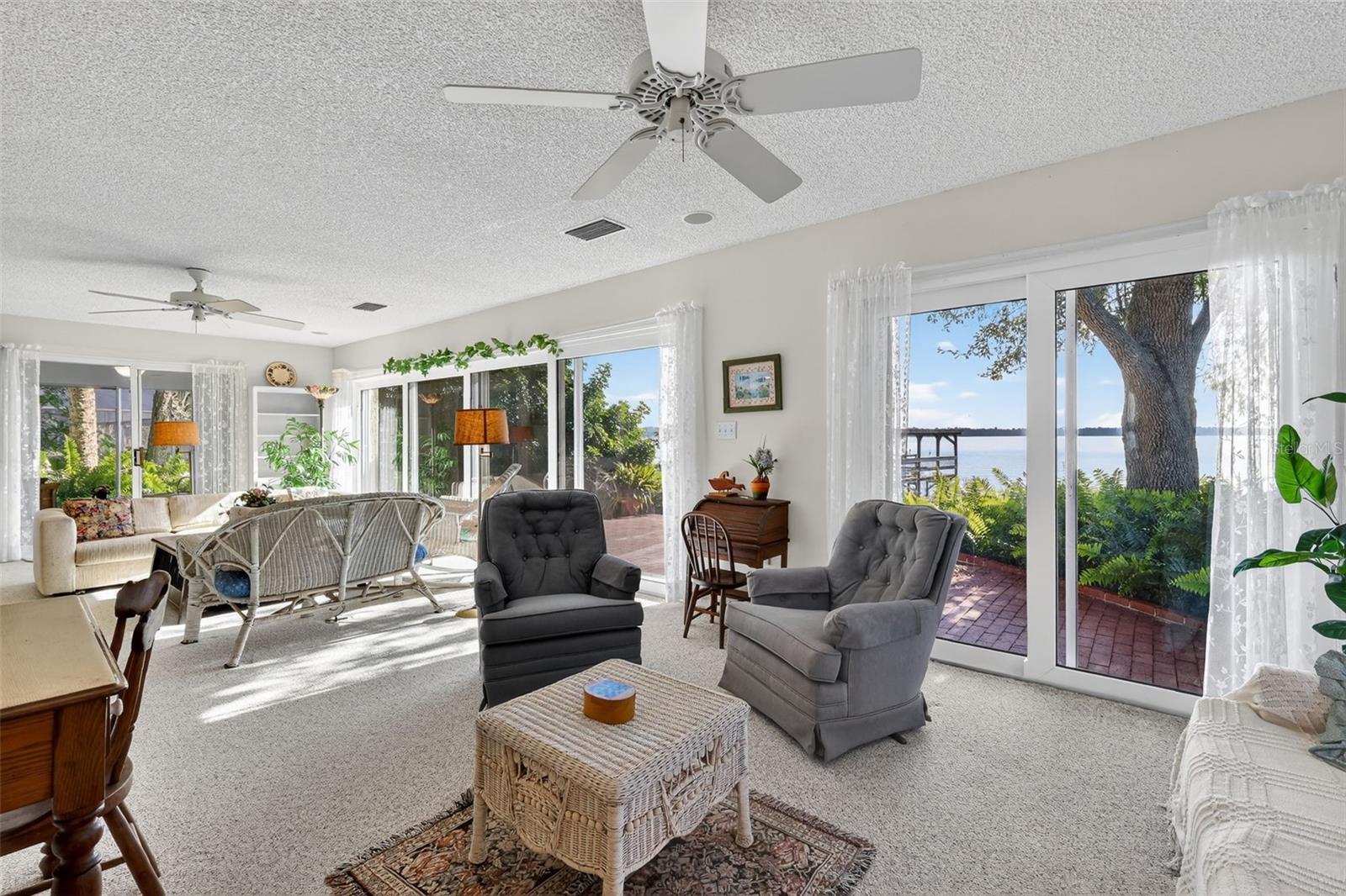 FAIRVIEW REP - Residential