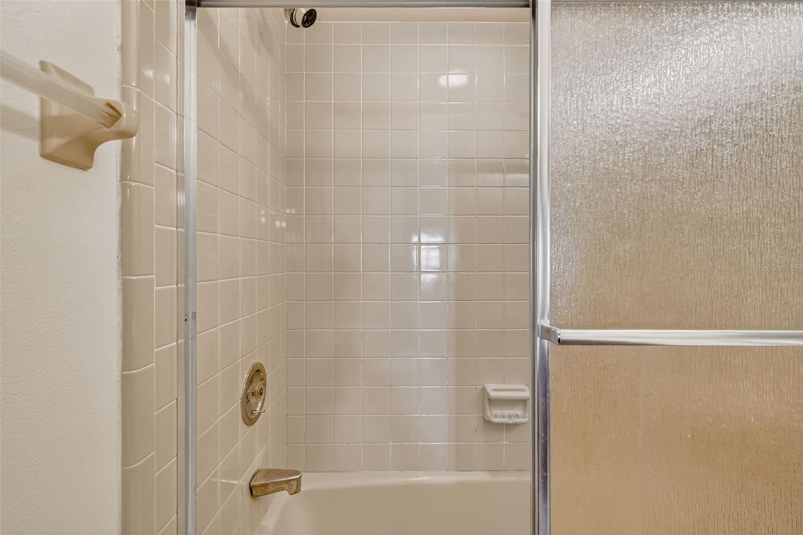 FAIRVIEW REP - Residential