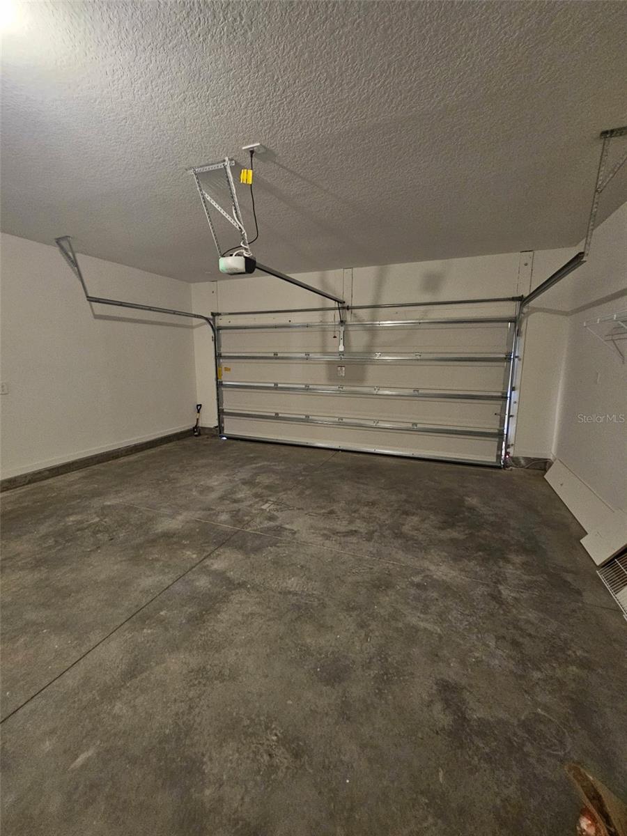 COLBERT LANDINGS - Residential Lease