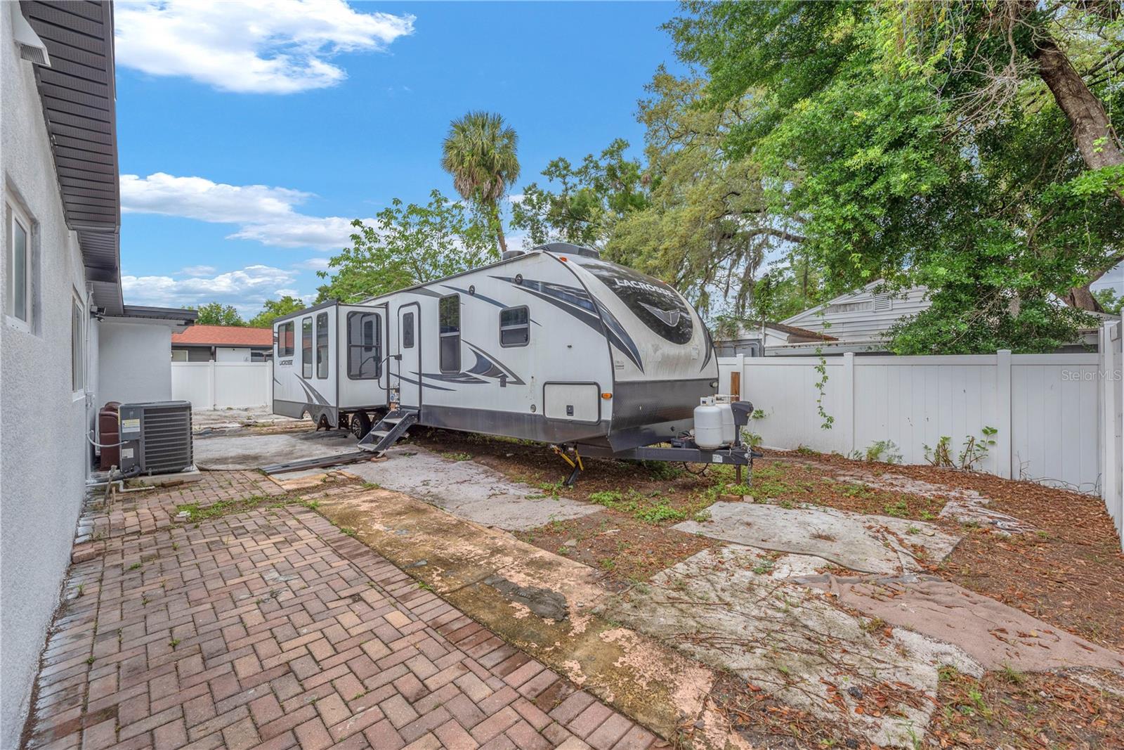 CASTLE HEIGHTS 1ST ADD - Residential