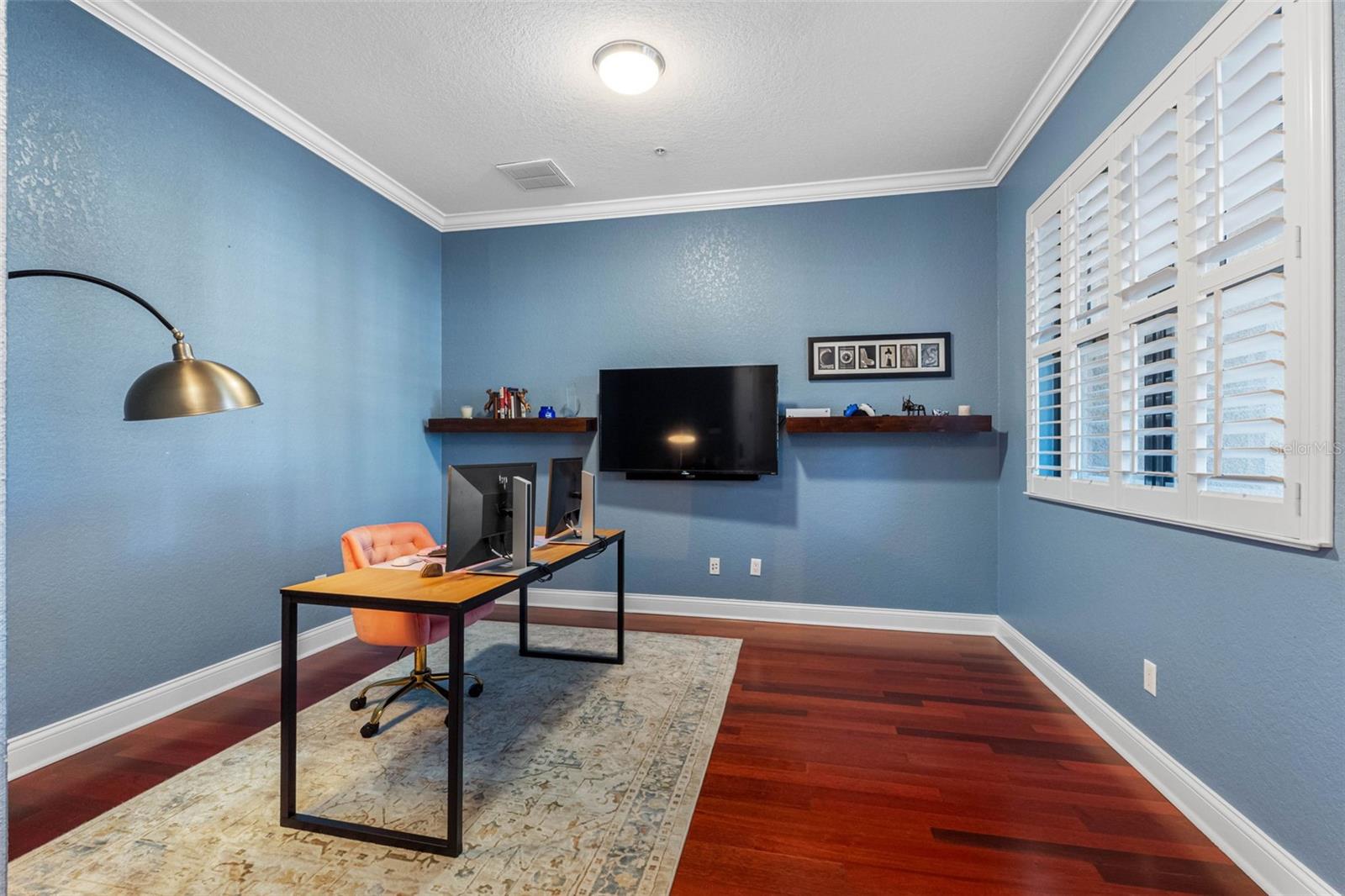 WESTSHORE YACHT CLUB TWNHMS - Residential