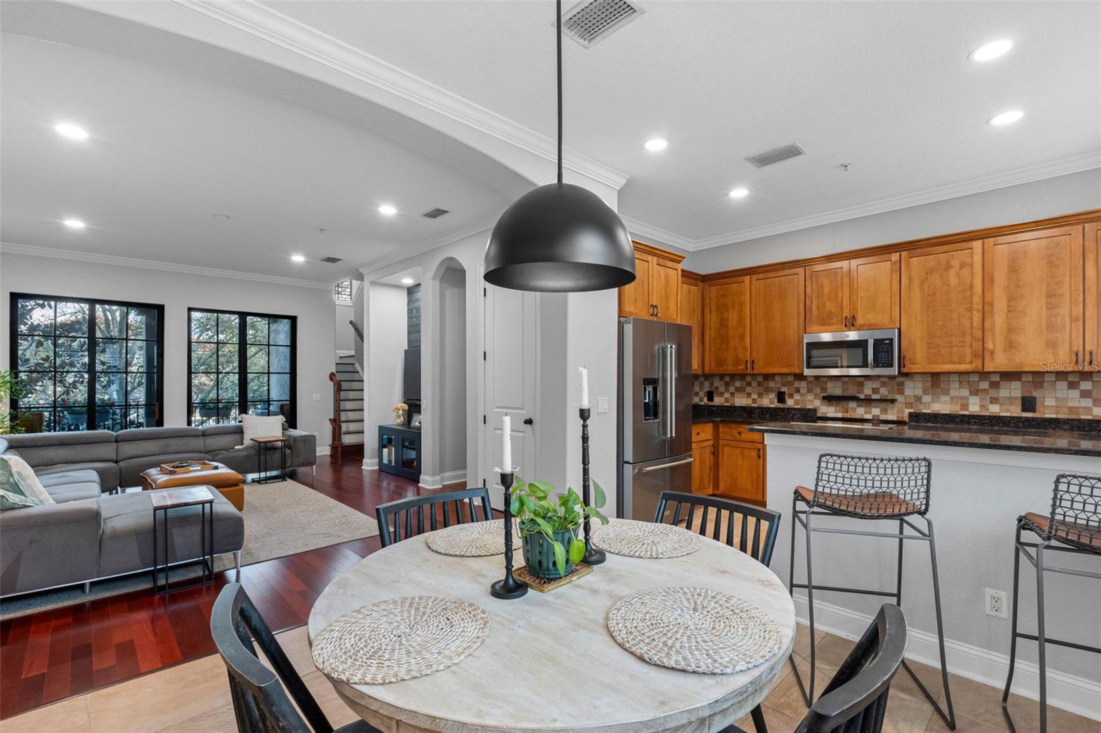 WESTSHORE YACHT CLUB TWNHMS - Residential