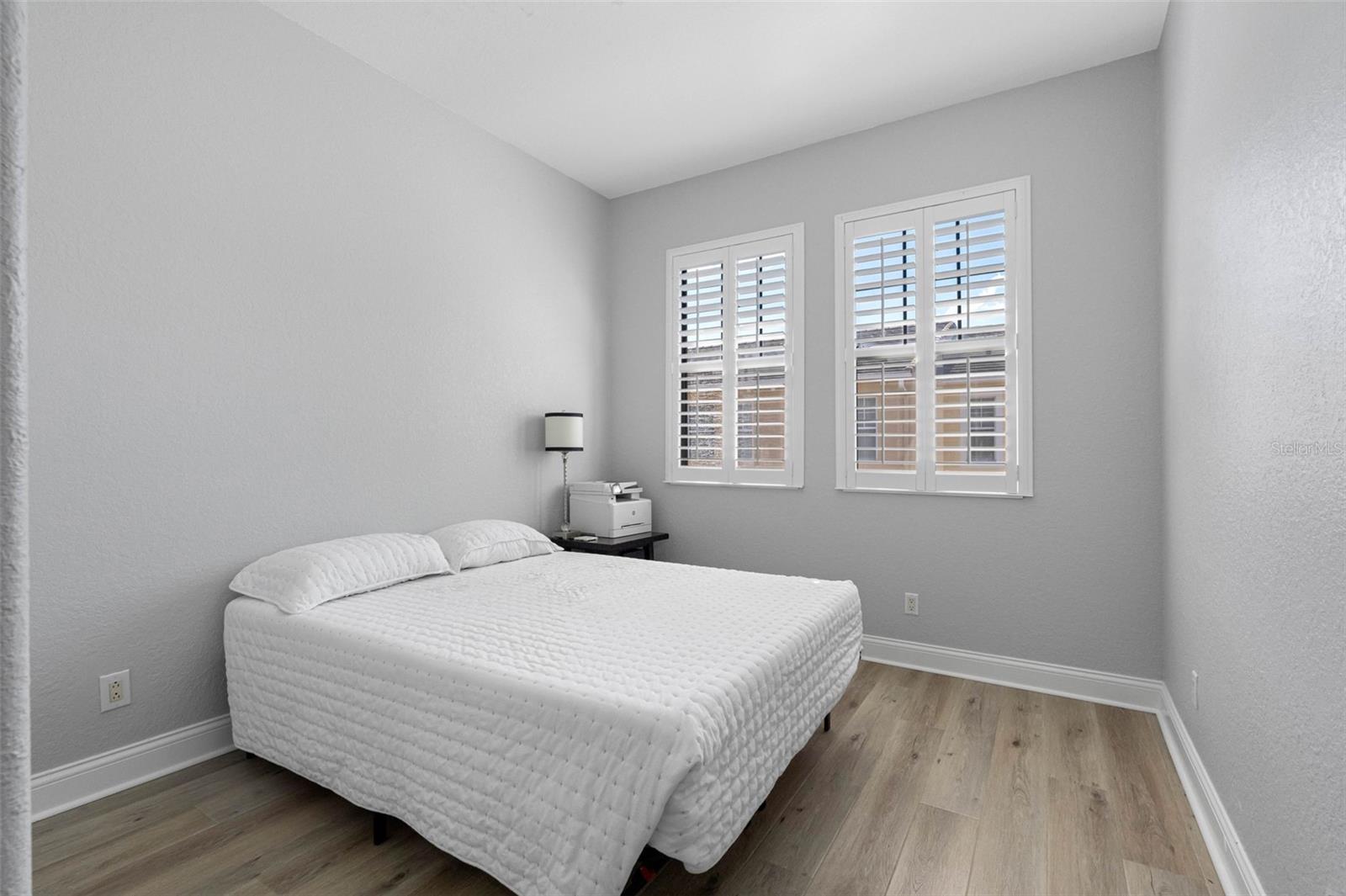 WESTSHORE YACHT CLUB TWNHMS - Residential