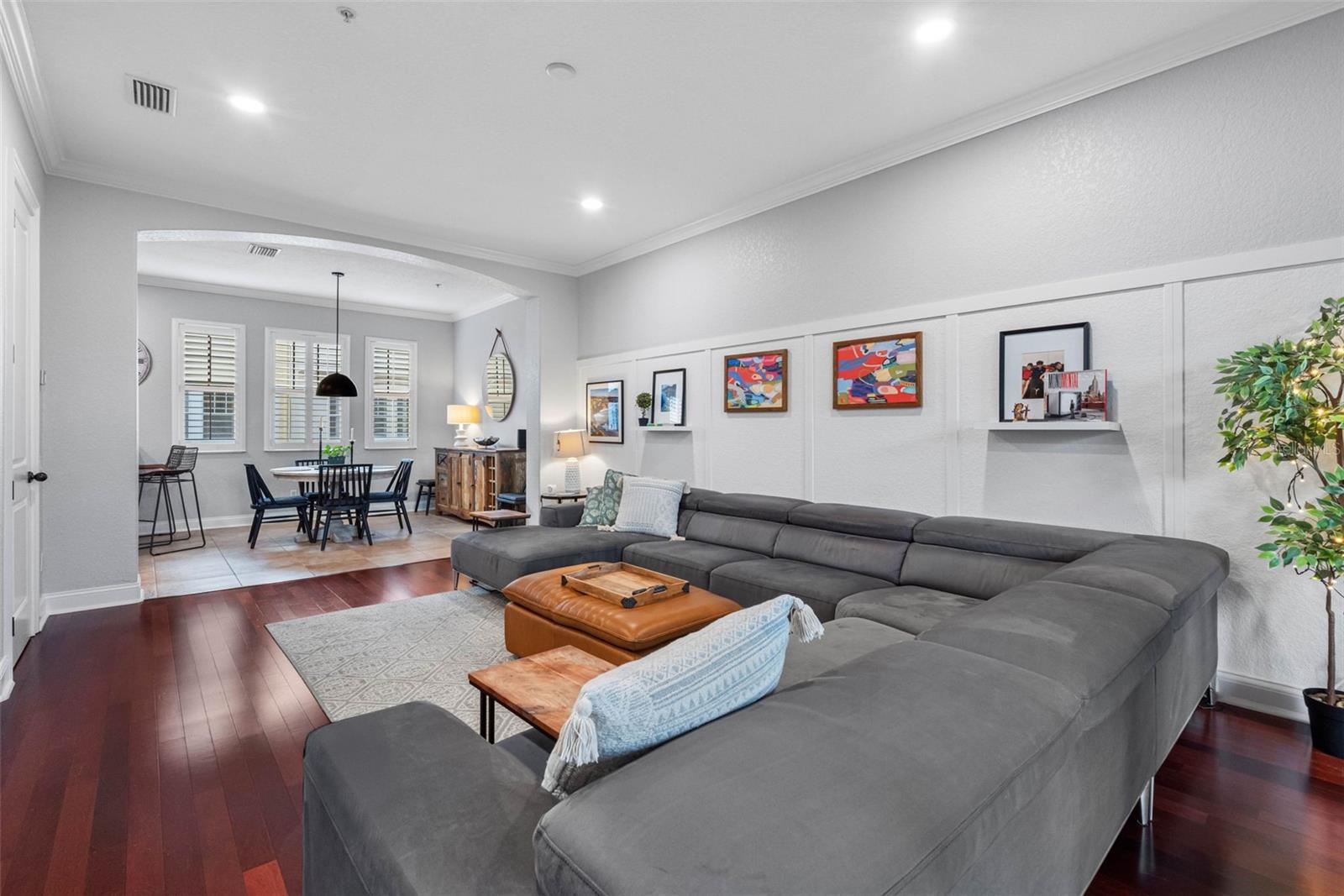 WESTSHORE YACHT CLUB TWNHMS - Residential