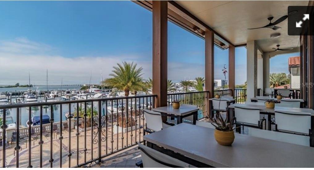 WESTSHORE YACHT CLUB TWNHMS - Residential