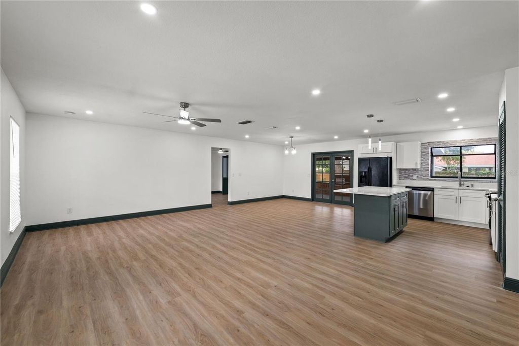 Photo of 1002 Friendship Lane, Lutz, FL 33548 (MLS # TB8403526)
