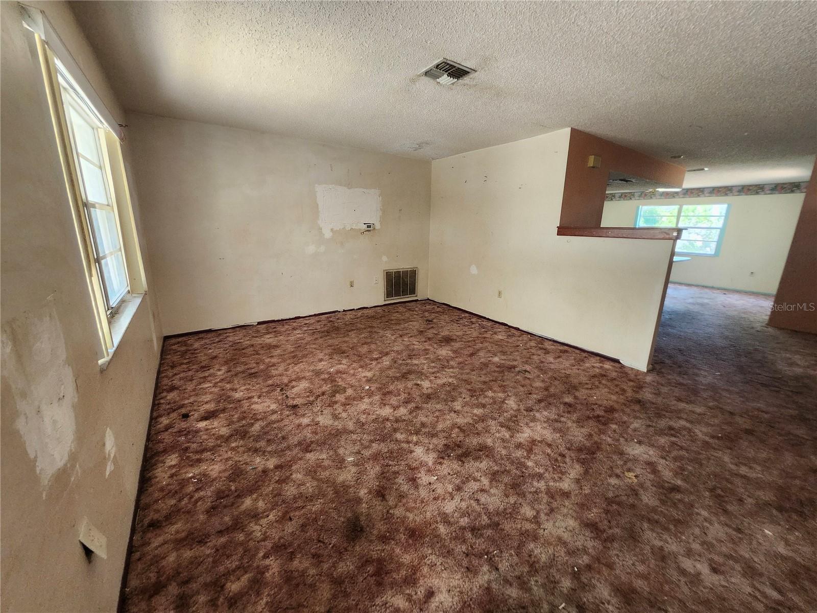2377 GIOVANNI AVENUE