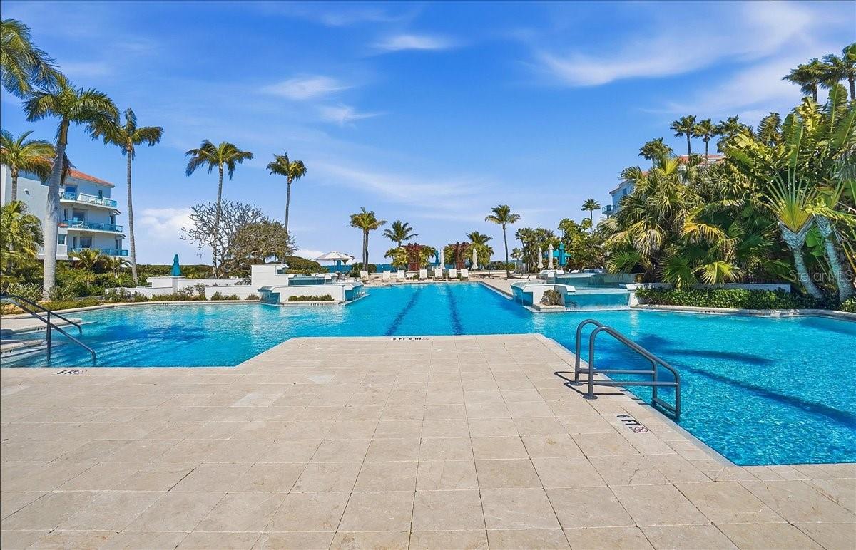 TANGERINE BAY CLUB - Residential