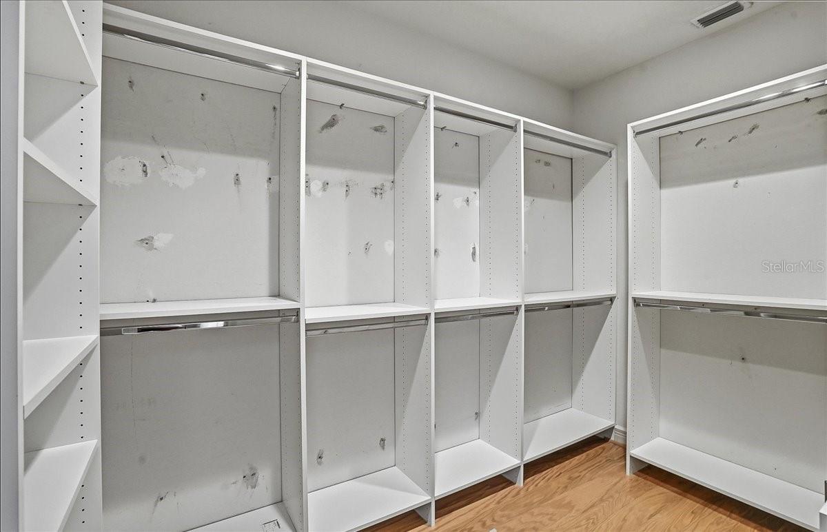 TANGERINE BAY CLUB - Residential