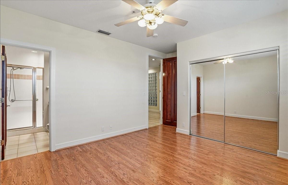 TANGERINE BAY CLUB - Residential