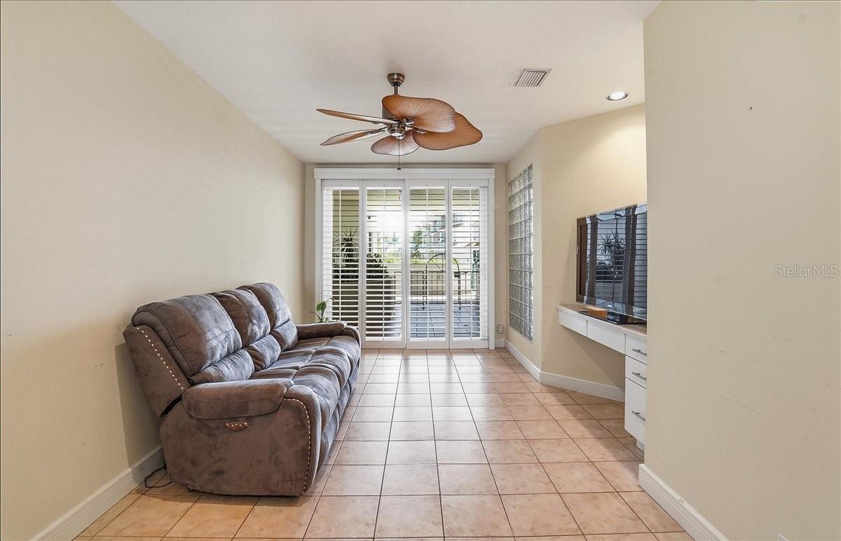 TANGERINE BAY CLUB - Residential