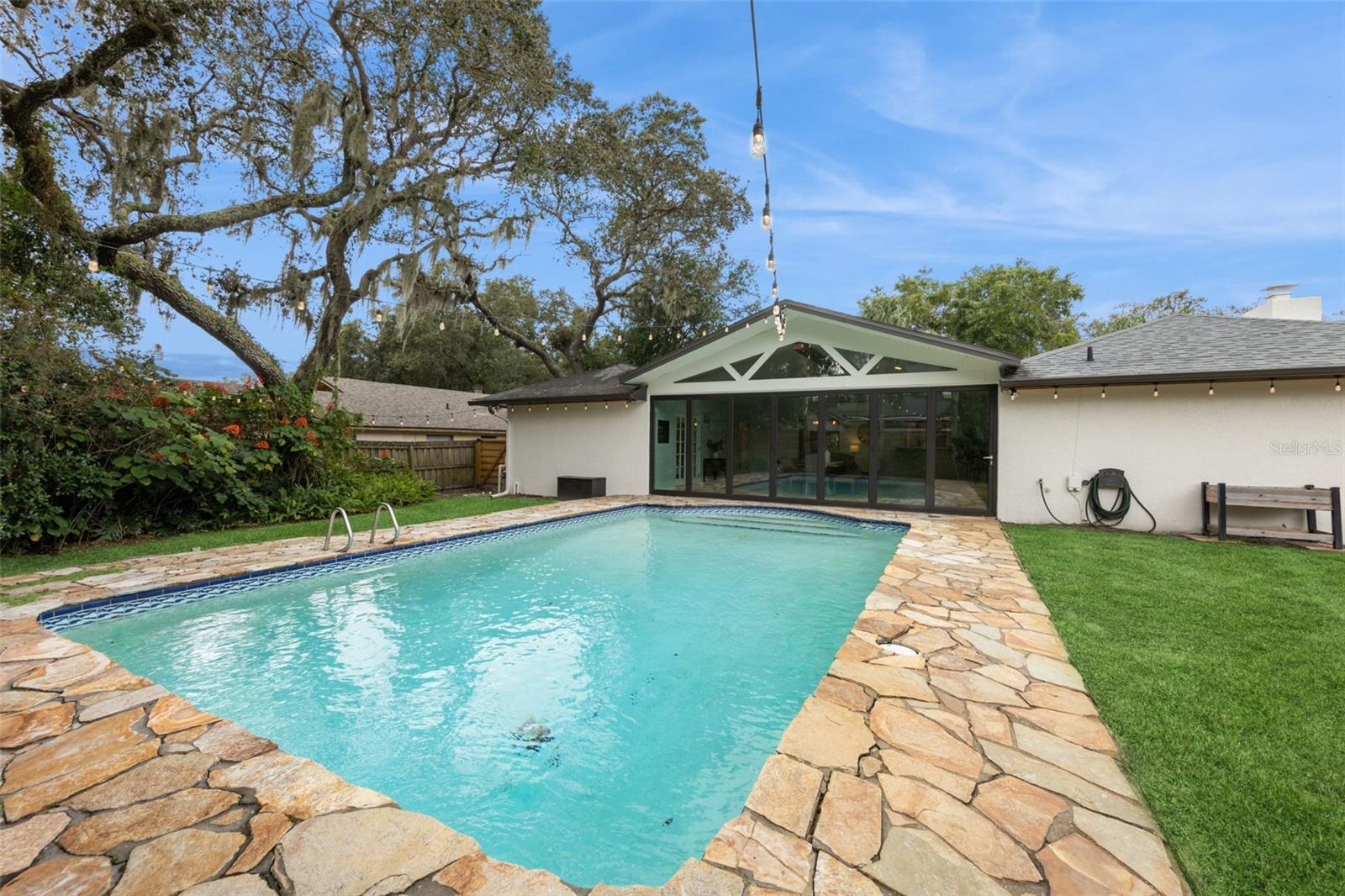 LAKE WAUNATTA WOODS - Residential