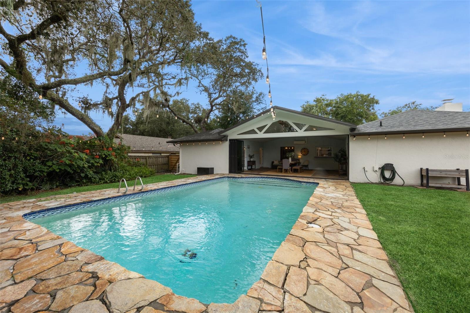 LAKE WAUNATTA WOODS - Residential