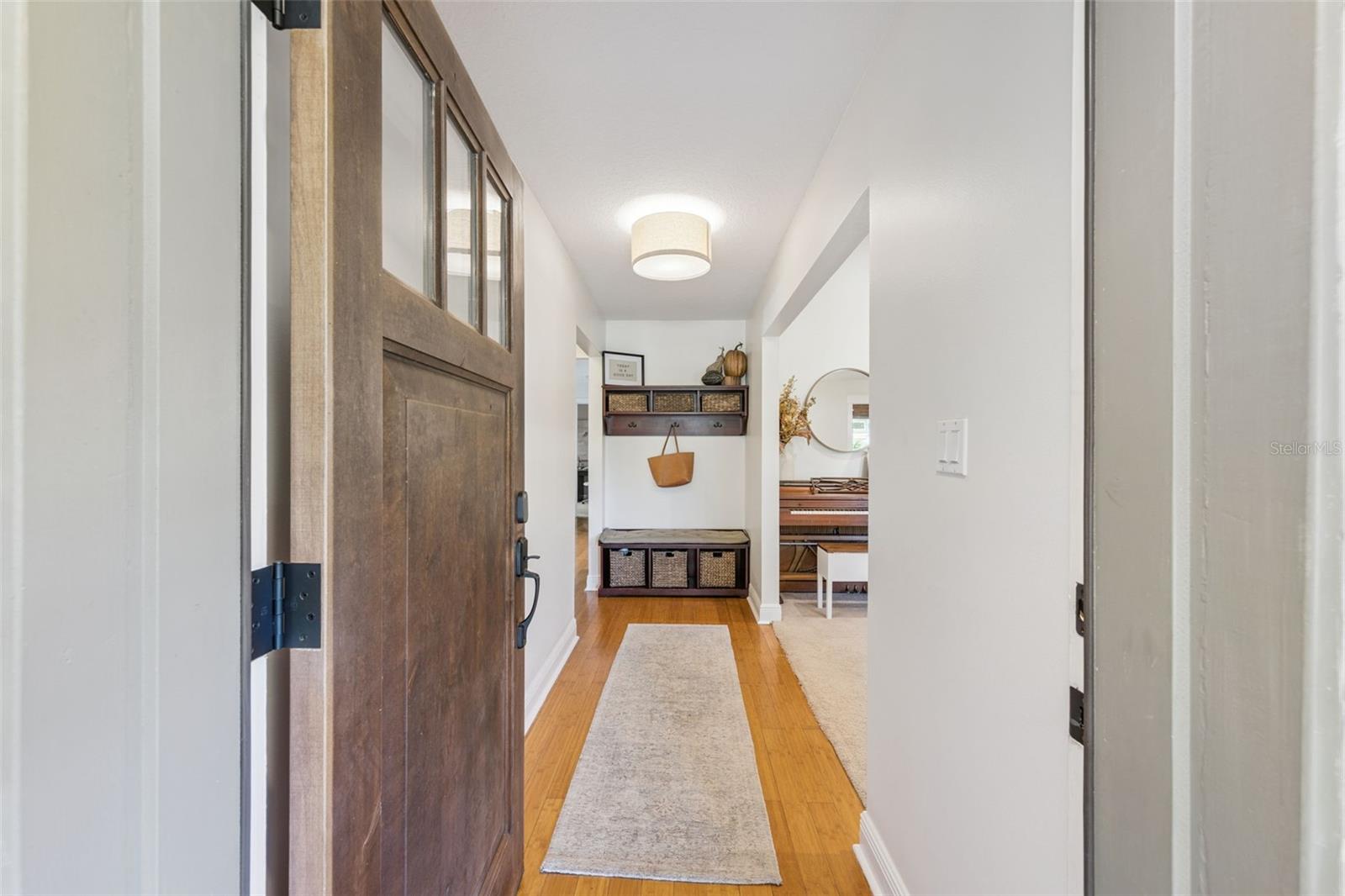 LAKE WAUNATTA WOODS - Residential