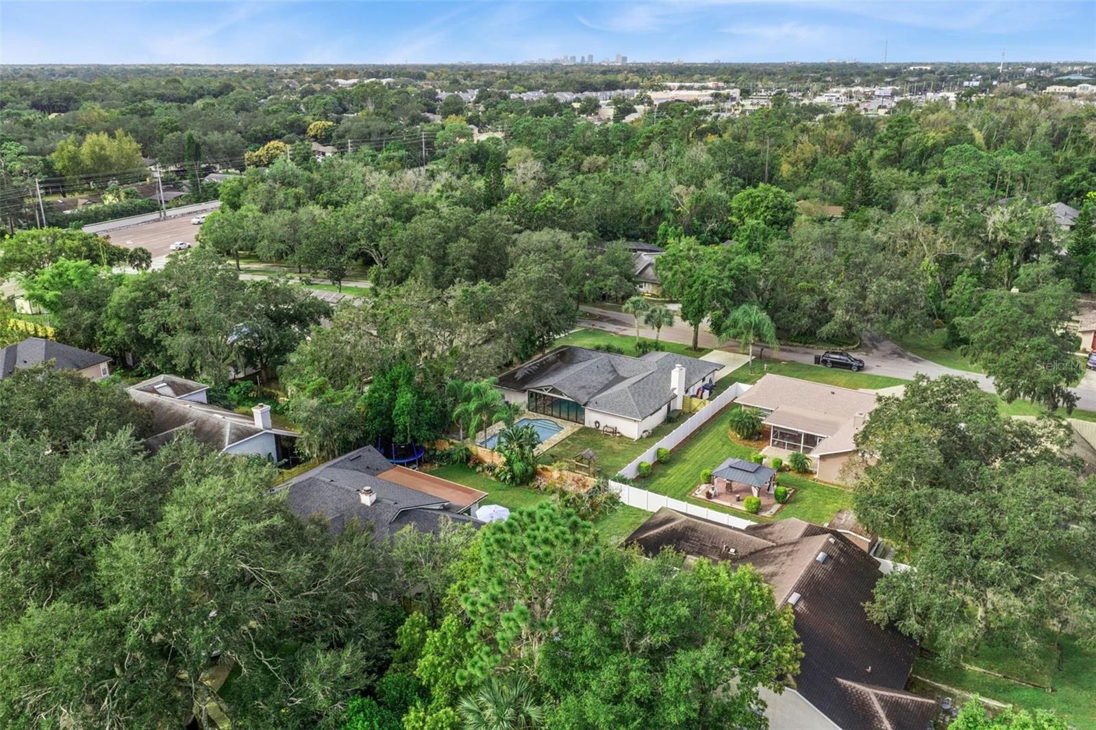 LAKE WAUNATTA WOODS - Residential