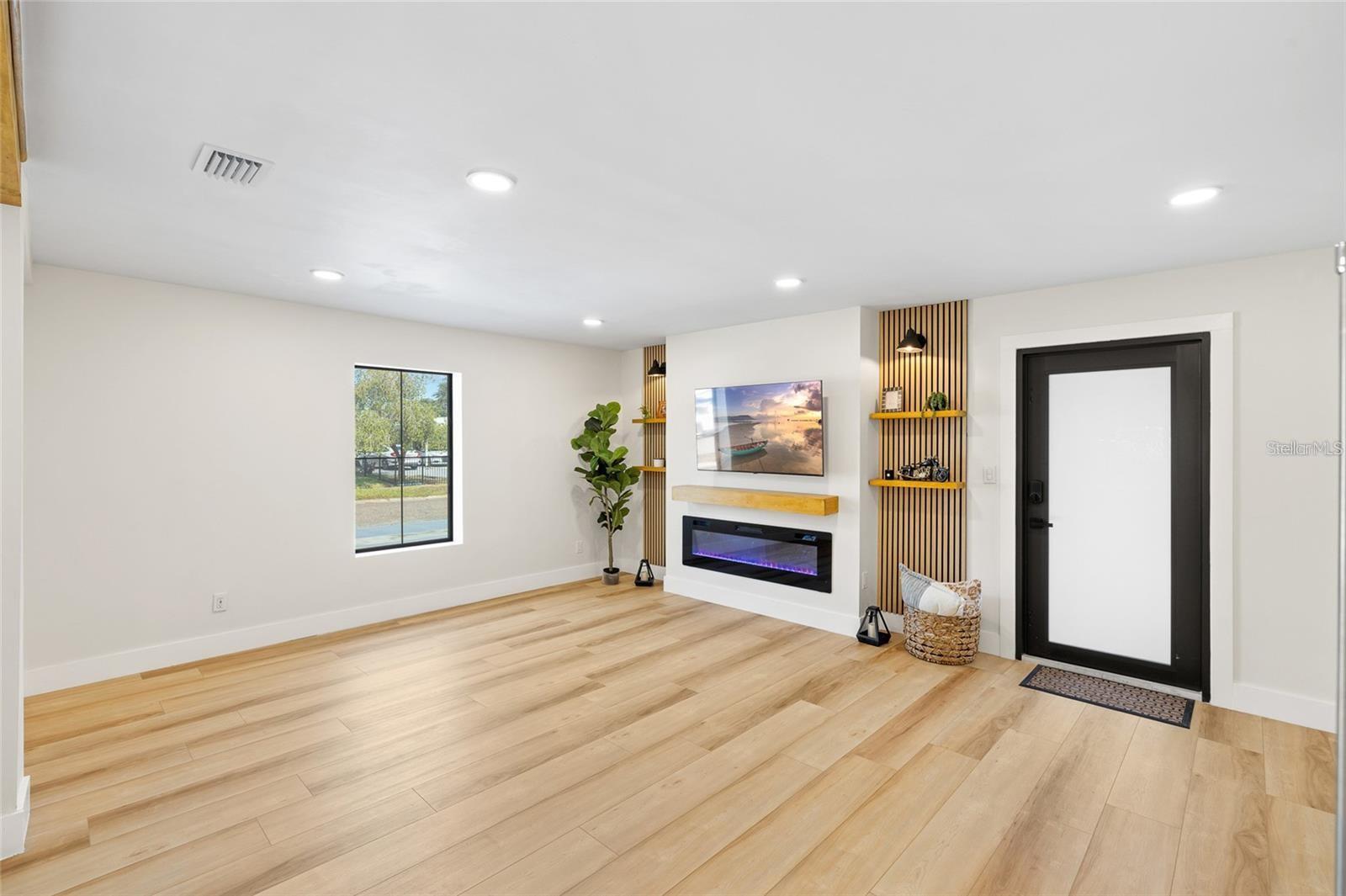 GANDY GARDENS 2 - Residential Lease