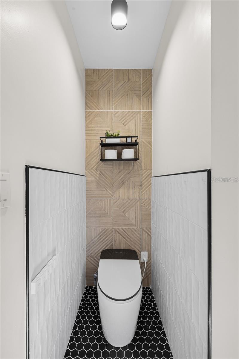 GANDY GARDENS 2 - Residential Lease