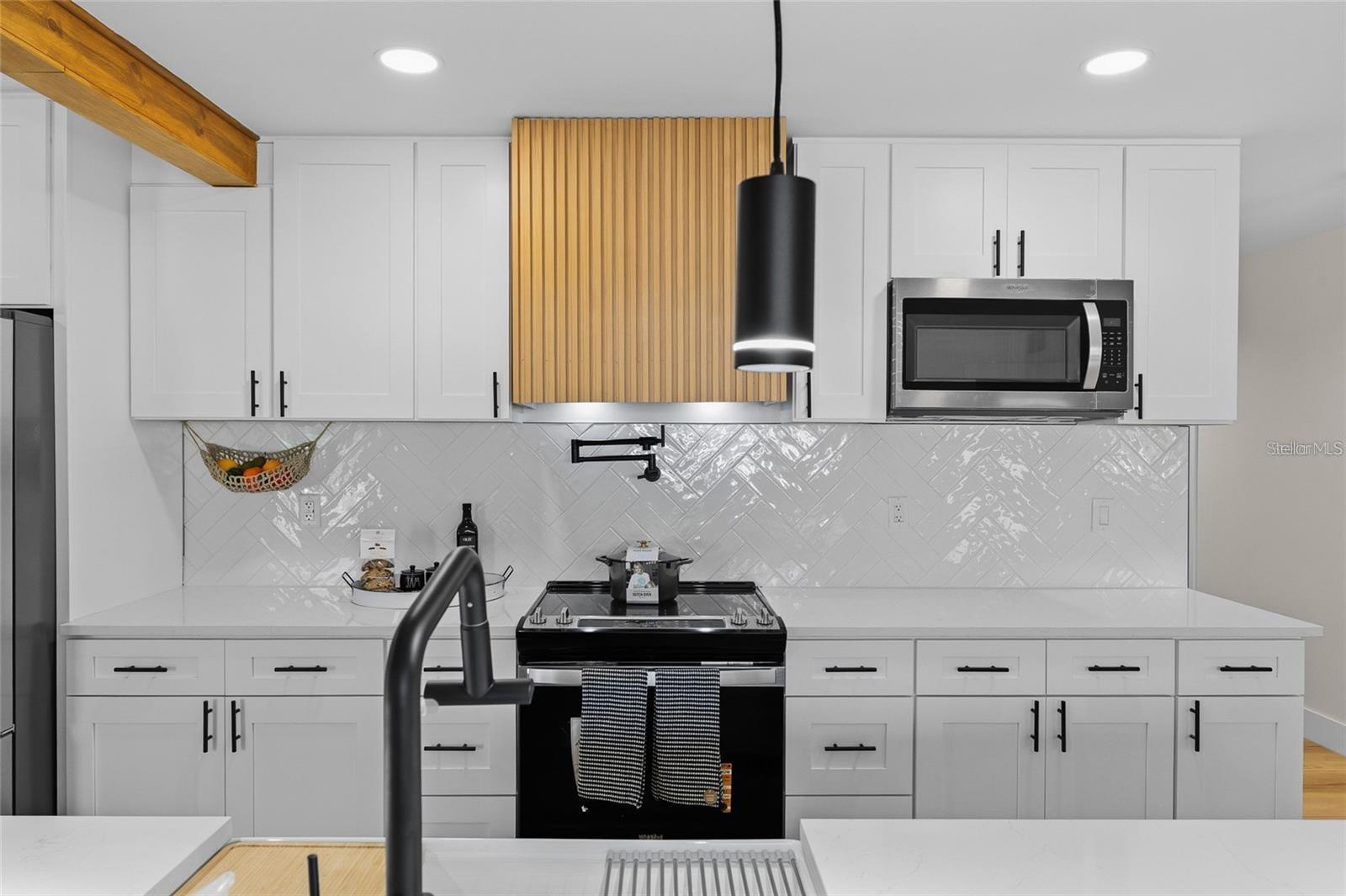 GANDY GARDENS 2 - Residential Lease