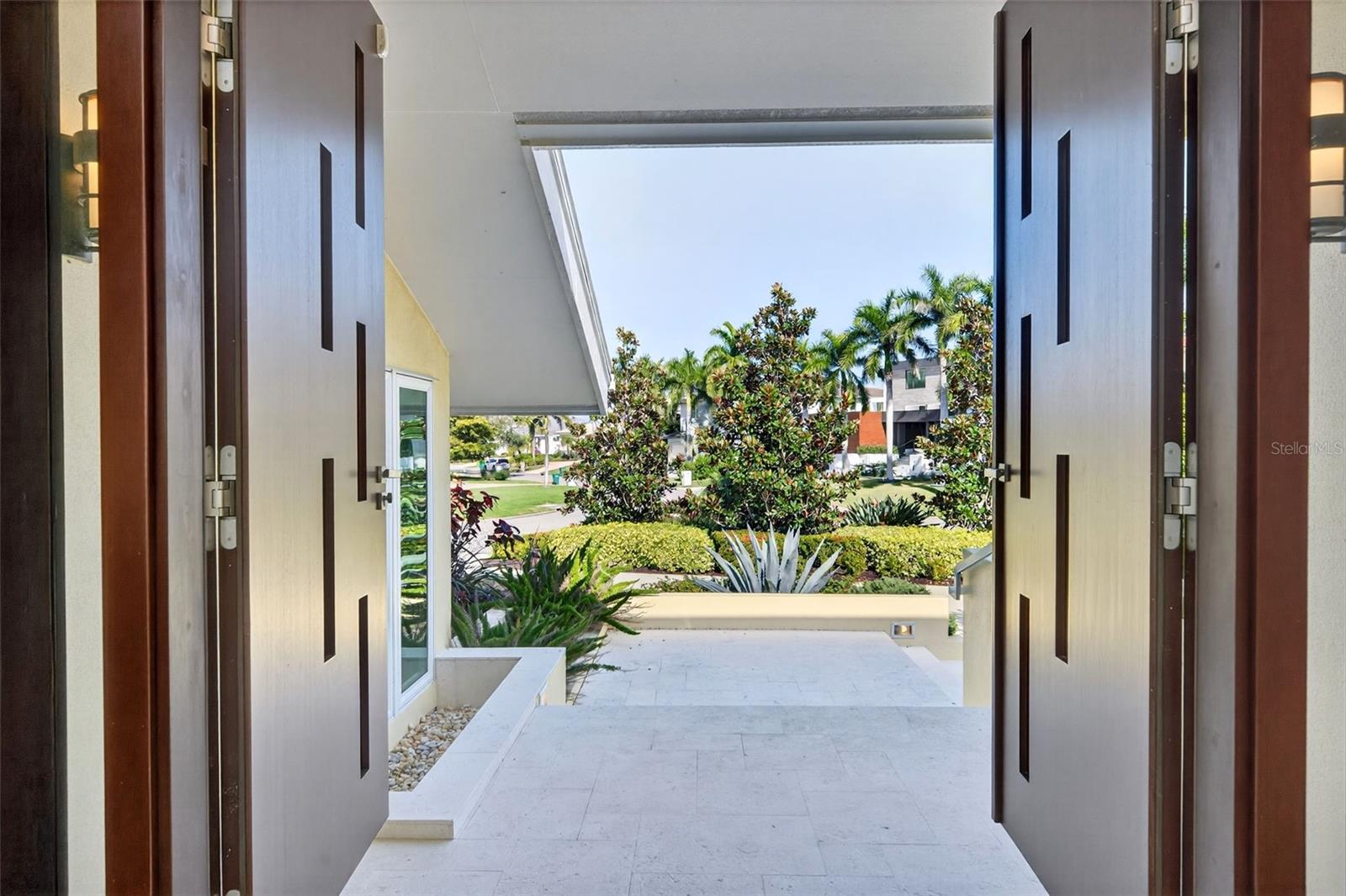 BAY ISLES - Residential