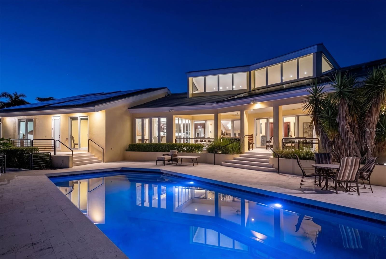 BAY ISLES - Residential