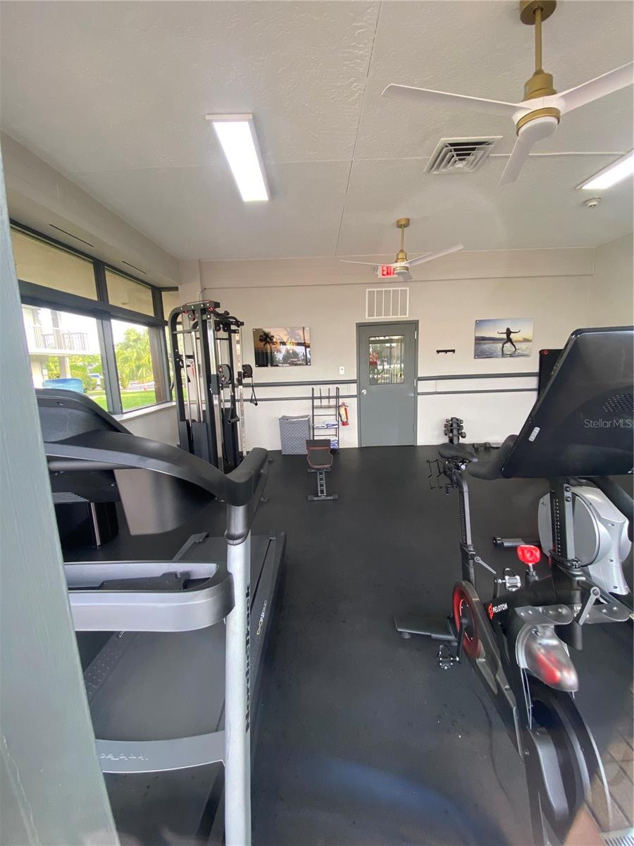 SARASOTA CAY CLUB CONDO - Residential