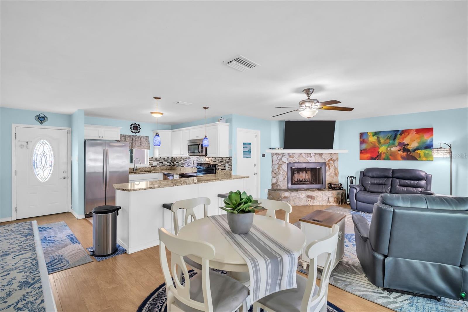 DAWNEE BROOK - Residential