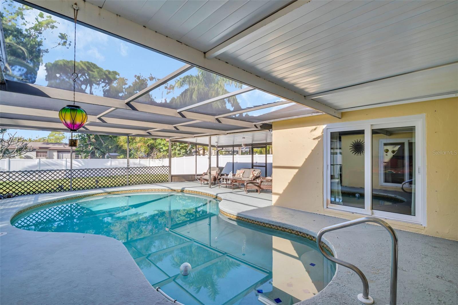 DAWNEE BROOK - Residential