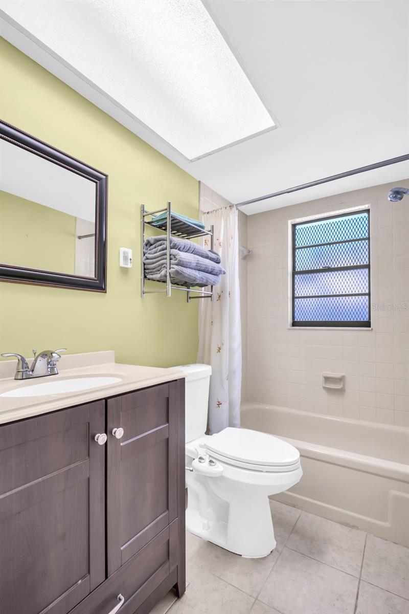 DAWNEE BROOK - Residential