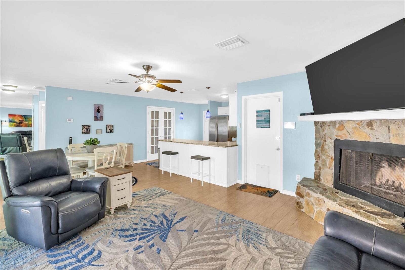 DAWNEE BROOK - Residential