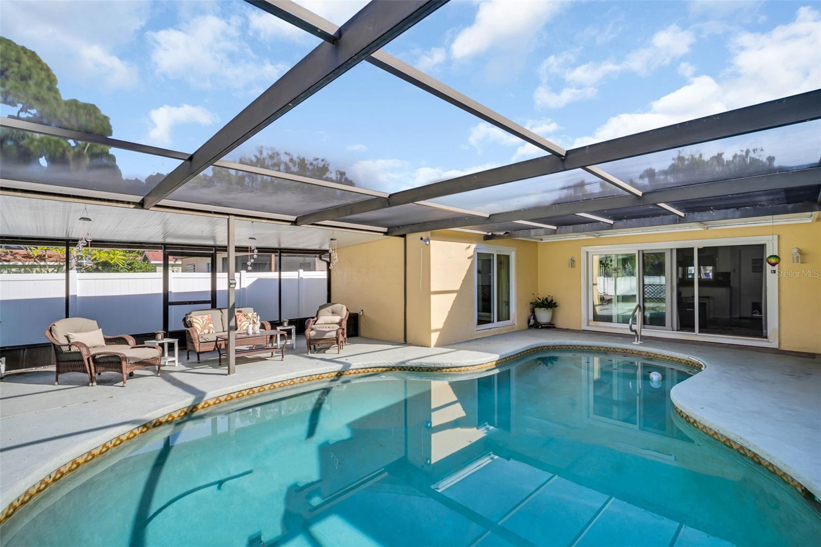 DAWNEE BROOK - Residential