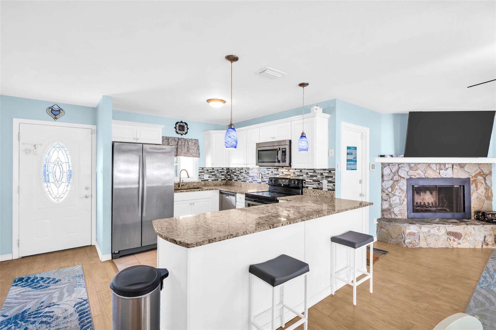 DAWNEE BROOK - Residential