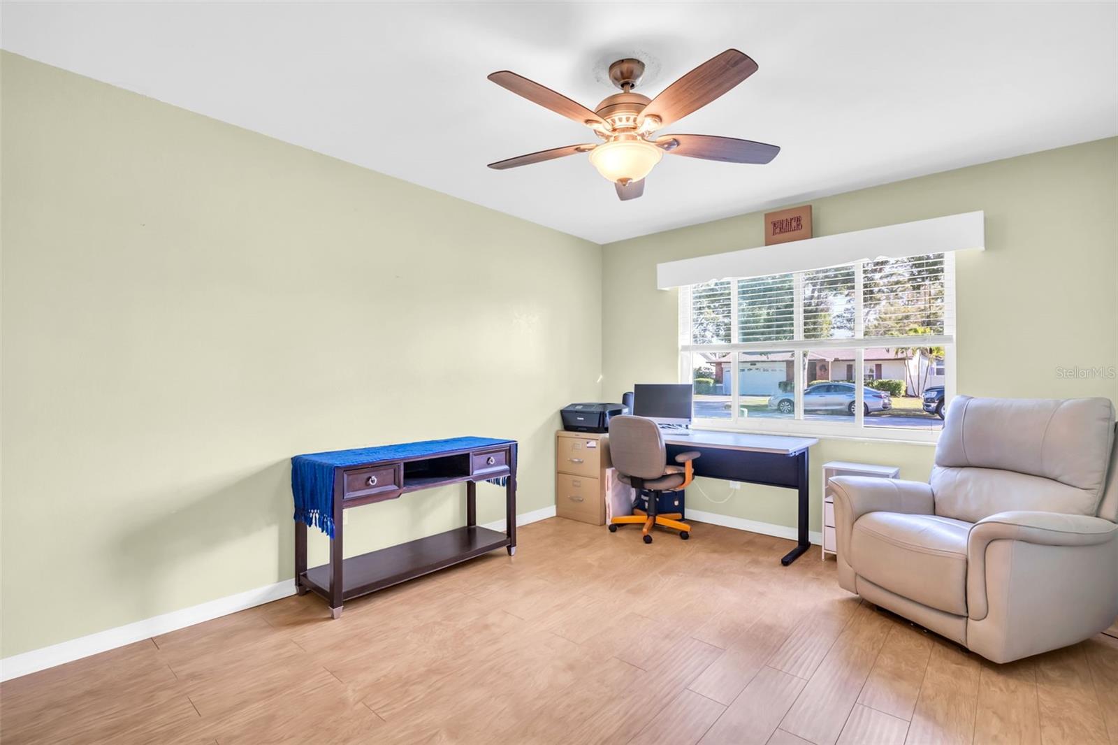 DAWNEE BROOK - Residential