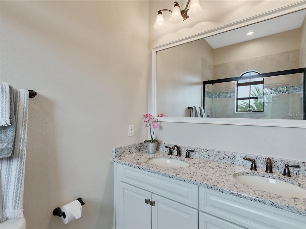 ISLES LAKE HANCOCK PH 02 48 06 - Residential