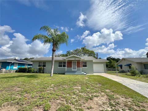 Photo of 921 Avenue E NE, Winter Haven, FL 33881 (MLS # P4939058)